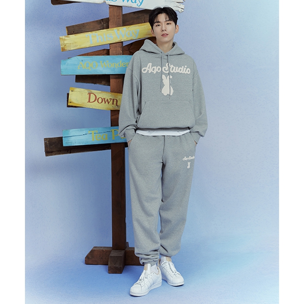 jp.ktown4u.com : (KIHYUN 2Gifts) Bunny Bear Hoodie Set-up
