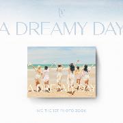【新品】IVE 1st PHOTOBOOK A DREAMY DAY jp.ktown4u.com : IVE - THE 1ST PHOTOBOOK [A DREAMY DAY]